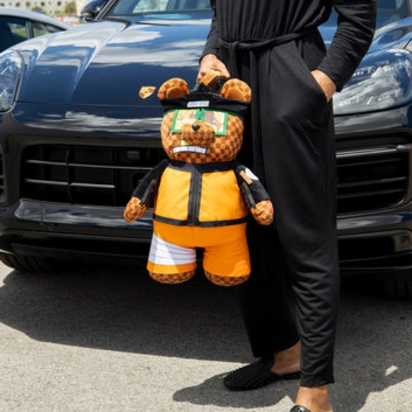 💞SPRAYGROUND Naruto Money Bear Teddy Bear Backpack - Picture 7 of 16